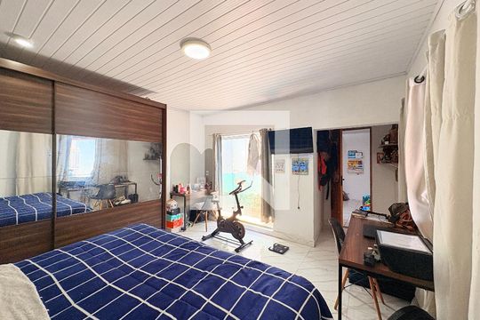Quarto 2 de casa à venda com 3 quartos, 780m² em Jardim das Tulipas, Jundiaí