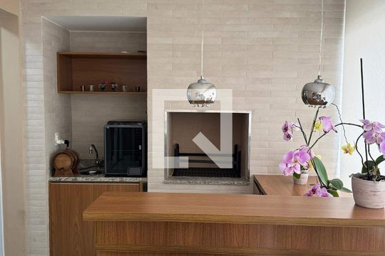 Apartamento à venda com 3 quartos, 140m² em Jardim Arpoador, São Paulo