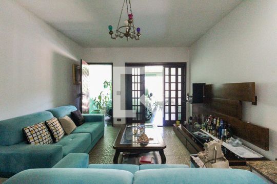 Sala de casa à venda com 2 quartos, 160m² em Limoeiro, São Paulo