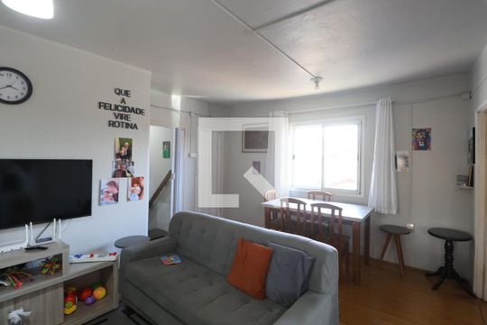 Sala 2 de casa à venda com 2 quartos, 90m² em Niterói, Canoas