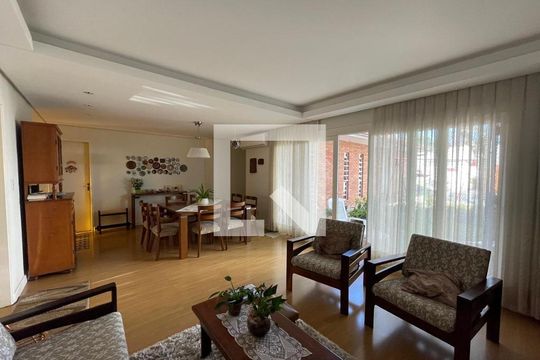 Casa à venda com 3 quartos, 300m² em Morro do Espelho, São Leopoldo