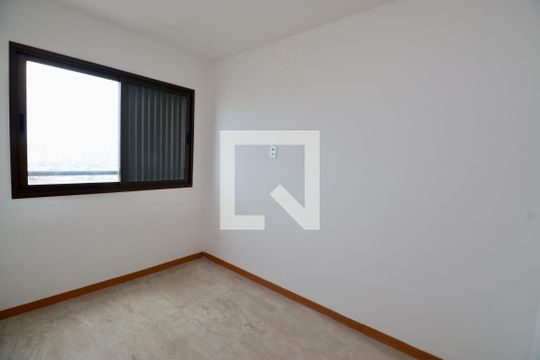 Apartamento para alugar com 2 quartos, 30m² em Boca do Rio, Salvador