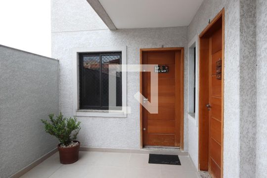 Entrada de apartamento à venda com 2 quartos, 60m² em Chácara Mafalda, São Paulo