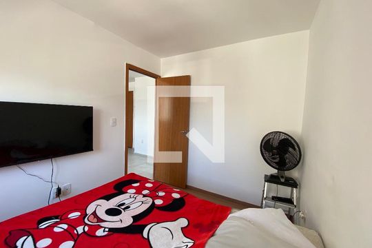 Quarto 1 de apartamento à venda com 2 quartos, 42m² em Del Castilho, Rio de Janeiro
