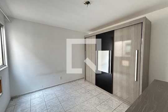 Apartamento à venda com 2 quartos, 60m² em Cascadura, Rio de Janeiro