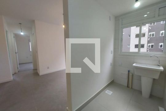 Apartamento para alugar com 2 quartos, 60m² em Jardim Sabará, Porto Alegre