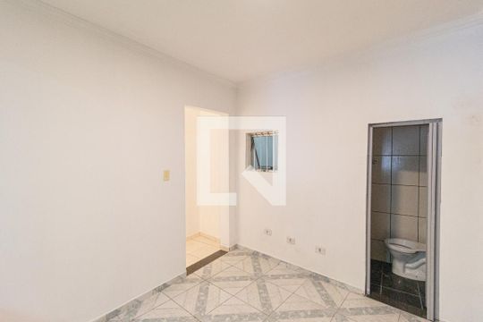 Sala de casa à venda com 5 quartos, 250m² em Vila Veloso, Carapicuíba