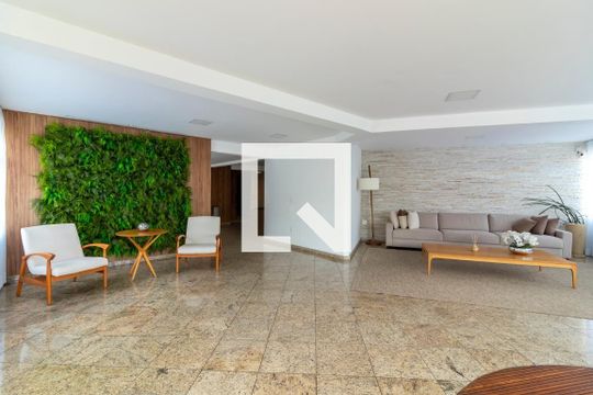Hall de entrada de apartamento à venda com 4 quartos, 128m² em Jardim das Laranjeiras, São Paulo