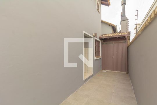 Área externa/Fundos de casa à venda com 3 quartos, 146m² em Estância Velha, Canoas