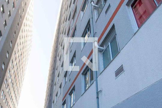 Fachada do bloco de apartamento à venda com 2 quartos, 38m² em Jardim Miriam, São Paulo