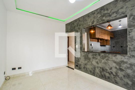 Sala de casa à venda com 2 quartos, 150m² em Vila Gilda, Santo André