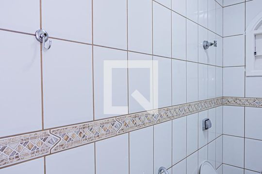Lavabo de casa para alugar com 2 quartos, 180m² em Jaguará, São Paulo