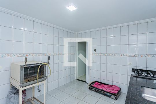 Cozinha de casa para alugar com 2 quartos, 180m² em Jaguará, São Paulo