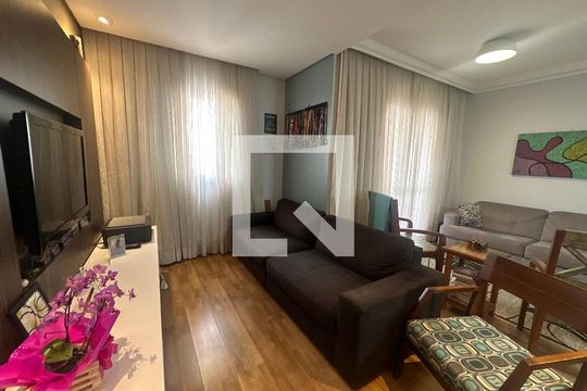 Sala de apartamento à venda com 2 quartos, 79m² em Jardim Iracema, Barueri