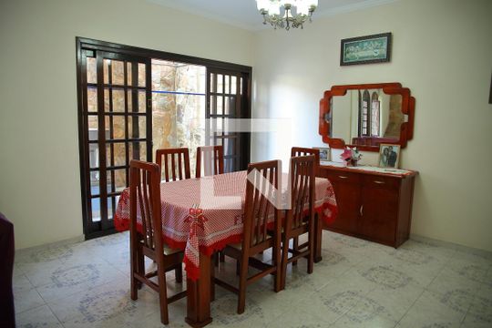 Sala ( Jantar)  de casa à venda com 4 quartos, 241m² em Bairro dos Casa, São Bernardo do Campo