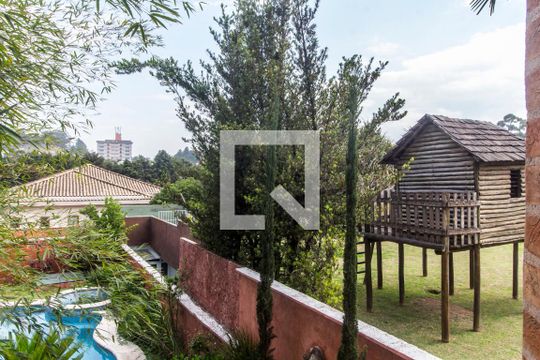 Vista da Sala de casa de condomínio para alugar com 4 quartos, 748m² em Residencial das Estrelas, Barueri