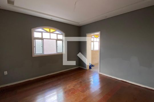 sala  de casa para alugar com 2 quartos, 172m² em Senhora de Fátima, Betim