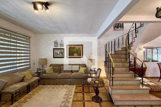 Sala de casa para alugar com 3 quartos, 188m² em Brooklin, São Paulo