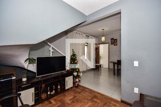 Sala de casa à venda com 3 quartos, 320m² em Super Quadra Morumbi, São Paulo