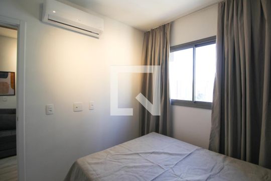 Suíte  de apartamento à venda com 1 quarto, 35m² em Vila Nova Conceição, São Paulo