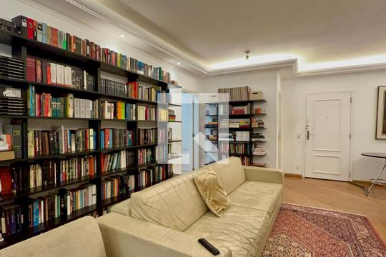 Sala de apartamento à venda com 3 quartos, 133m² em Boaçava, São Paulo