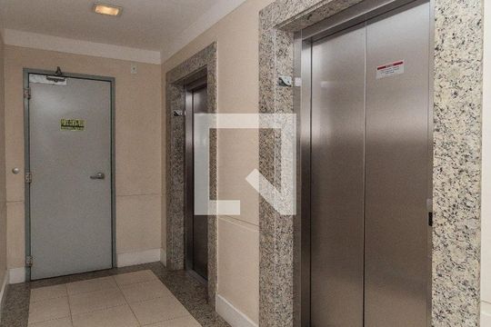 Apartamento para alugar com 1 quarto, 63m² em Passo d’Areia, Porto Alegre