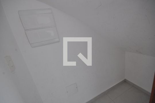 Dispensa de casa de condomínio à venda com 2 quartos, 100m² em Vila Mazzei, São Paulo