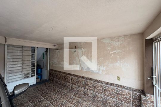 Garagem de casa à venda com 3 quartos, 93m² em Centro, Jundiaí