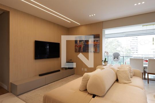 Sala de apartamento à venda com 3 quartos, 125m² em Vila Andrade, São Paulo