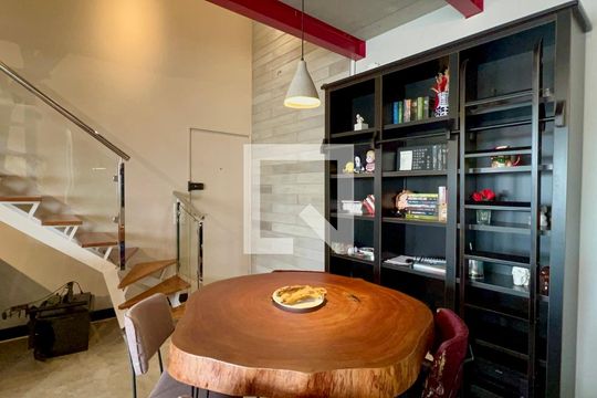 Apartamento à venda com 2 quartos, 90m² em Sumarezinho, São Paulo
