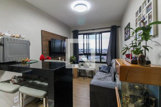 Sala de apartamento para alugar com 3 quartos, 50m² em Vila Itaim, São Paulo