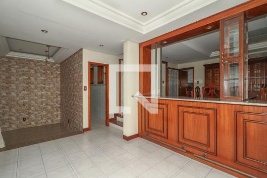 Sala de casa à venda com 3 quartos, 255m² em Jardim Lindóia, Porto Alegre