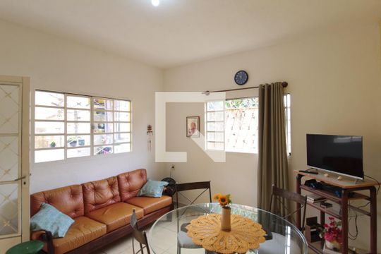 Copa de casa à venda com 3 quartos, 607m² em Céu Azul, Belo Horizonte