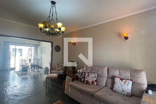 Casa à venda com 5 quartos, 182m² em Jardim Chapadão, Campinas