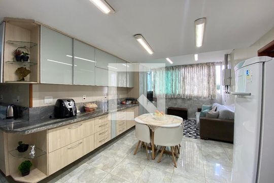 Apartamento à venda com 4 quartos, 200m² em Pilares, Rio de Janeiro