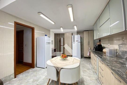 Apartamento à venda com 4 quartos, 200m² em Pilares, Rio de Janeiro