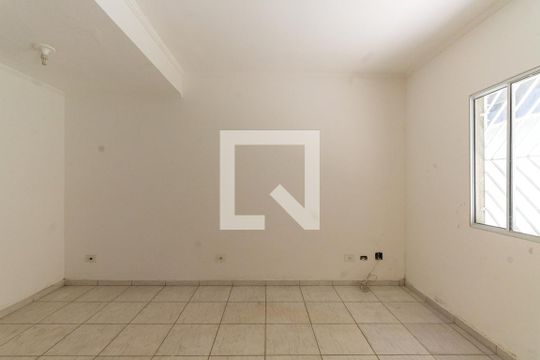 Casa de Condomínio para alugar com 3 quartos, 80m² em Vila Aricanduva, São Paulo