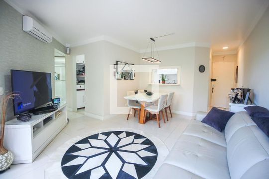 Sala de apartamento à venda com 2 quartos, 70m² em Vila Andrade, São Paulo