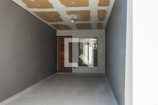 Garagem de casa à venda com 3 quartos, 100m² em Jardim Cidalia, São Paulo