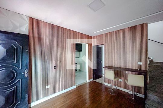 Sala de casa à venda com 2 quartos, 75m² em Vila Santa Isabel, São Paulo