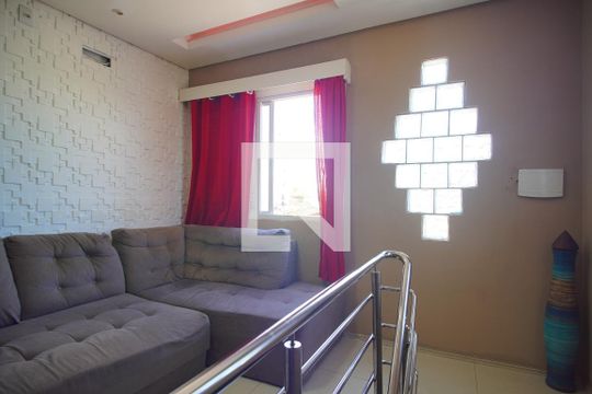 Sala de casa à venda com 3 quartos, 180m² em Santos Dumont, São Leopoldo