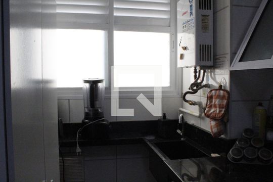 Apartamento para alugar com 3 quartos, 56m² em Taquara, Rio de Janeiro