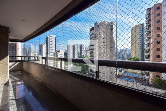 Varanda de apartamento para alugar com 3 quartos, 176m² em Vila Andrade, São Paulo