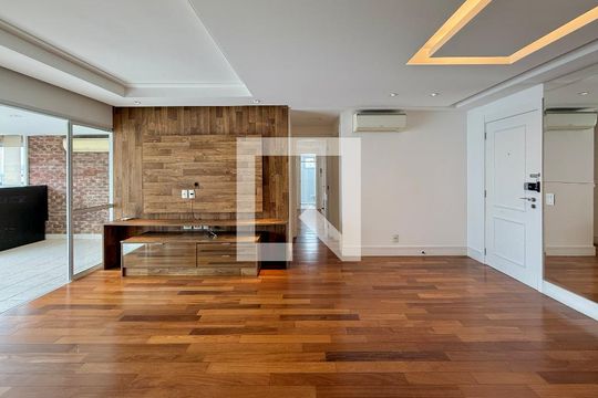 Sala de apartamento para alugar com 4 quartos, 160m² em Santo Amaro, São Paulo