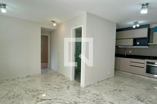 Sala de apartamento à venda com 2 quartos, 120m² em Vila Anglo Brasileira, São Paulo