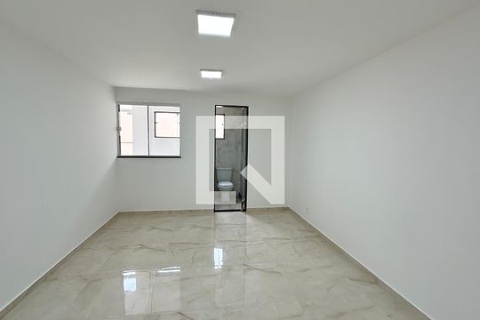 Quarto 1 de casa de condomínio para alugar com 5 quartos, 300m² em Recreio dos Bandeirantes, Rio de Janeiro