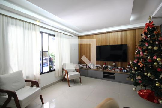 Sala de casa de condomínio à venda com 3 quartos, 160m² em Pechincha, Rio de Janeiro