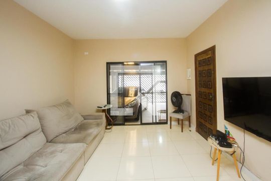 Casa para alugar com 2 quartos, 190m² em Jardim Internacional, São Paulo