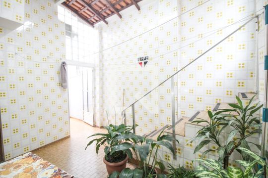 Quintal/Área de Serviço de casa à venda com 3 quartos, 107m² em Vila Prudente, São Paulo