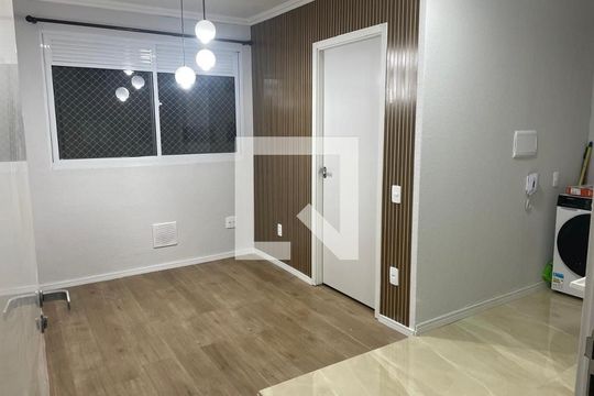 Apartamento para alugar com 2 quartos, 31m² em Jardim Gilda Maria, São Paulo